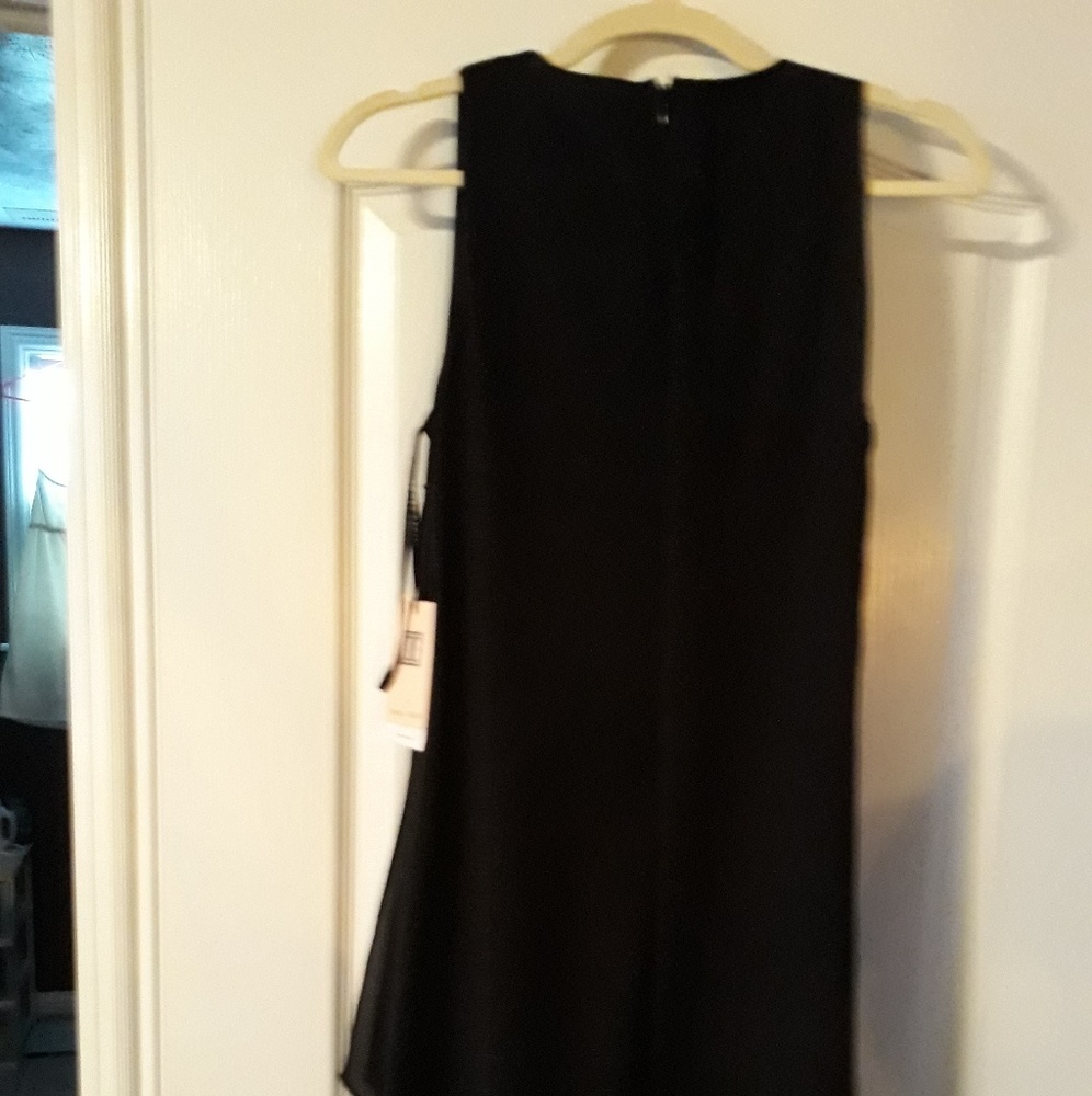 Dress - Picture 5 of 6